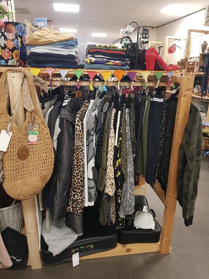 Dames en herenkleding, Kleding | Dames, Dames-kledingpakketten, Zo goed als nieuw, Ophalen