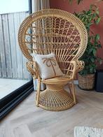 Rotan Pauwenstoel - Vintage Stijl, Huis en Inrichting, Ophalen