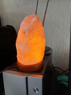Zoutlamp Usb aansluiting 861gr, 140x70x70 mm, Verzamelen, Mineralen en Fossielen, Ophalen of Verzenden, Mineraal