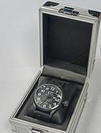TW Steel VS41, Sieraden, Tassen en Uiterlijk, Horloges | Heren, Ophalen of Verzenden, Nieuw, Leer, Overige merken