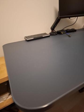 IKEA Bekant bureau - 160x80 - weg wegens verhuis - afbeelding 3