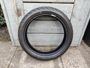 Metzeler Sportec M9 RR 120/70 ZR 17 band beschikbaar voor biedingen