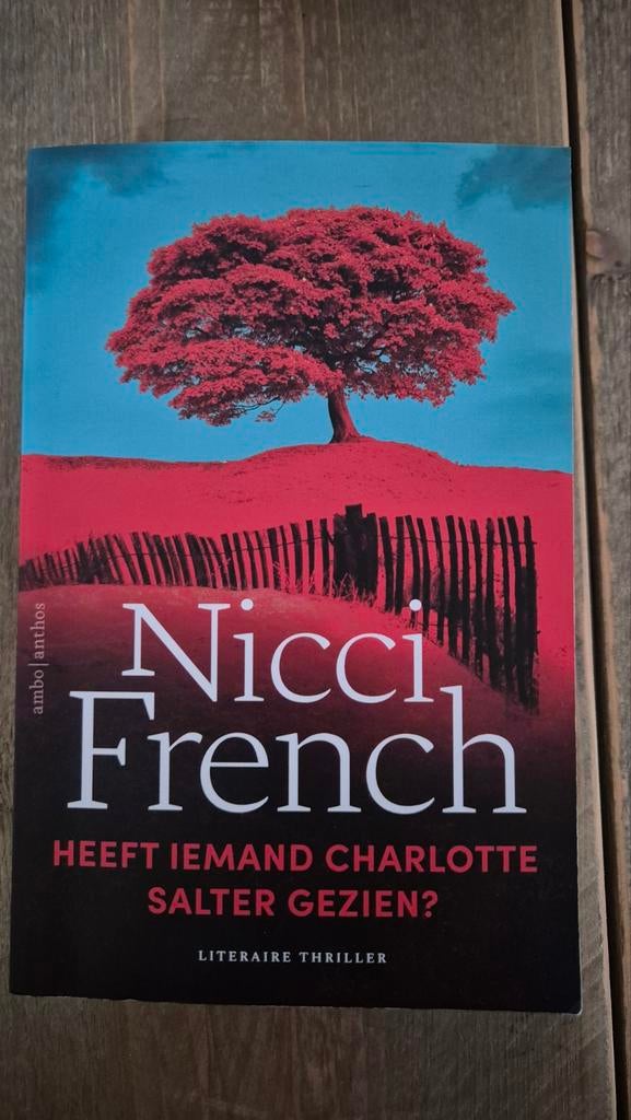 Heeft iemand Charlotte Salter gezien? - Nicci French, Ophalen of Verzenden, Zo goed als nieuw, Nicci French, Nederland