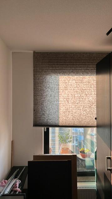 Zonwering Hema grijs plisse 145 cm breed en 205 cm hoog beschikbaar voor biedingen