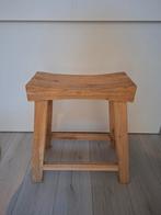 Mooie houten kruk, Huis en Inrichting, Ophalen, Zo goed als nieuw, Hout