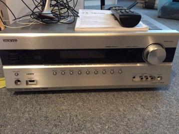 Versterker Onkyo beschikbaar voor biedingen