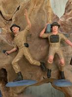 Marx usa 2 x british soldiers uit 1963 plm 10cm hoog 62 jaar, Antiek en Kunst, Antiek | Speelgoed, Ophalen