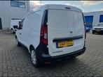 Renault Express Van 1.5 Blue dCi 75pk 2021 Wit, Auto's, Voorwielaandrijving, Parkeersensor, Zwart, Renault