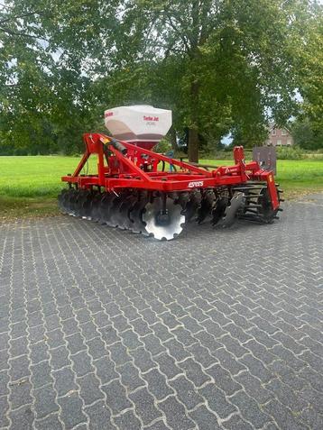 Agrarische machines, Schijveneg met doorzaai beschikbaar voor biedingen
