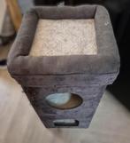 GRATIS: Compacte Krabton / Kattenmeubel met Slaapplek, Ophalen, Gebruikt, Krabton