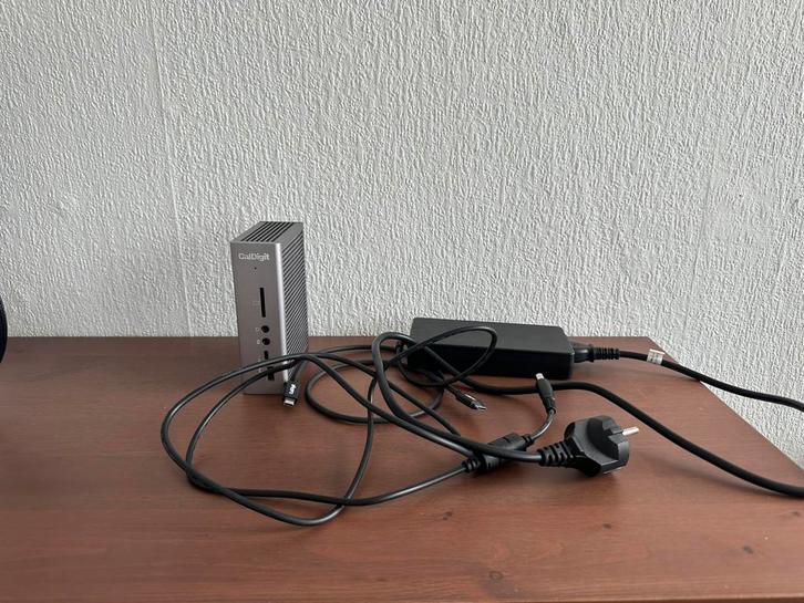 Caldigit TS3 plus docking station, Computers en Software, Dockingstations, Gebruikt, Docking station, Laptop, Ophalen of Verzenden