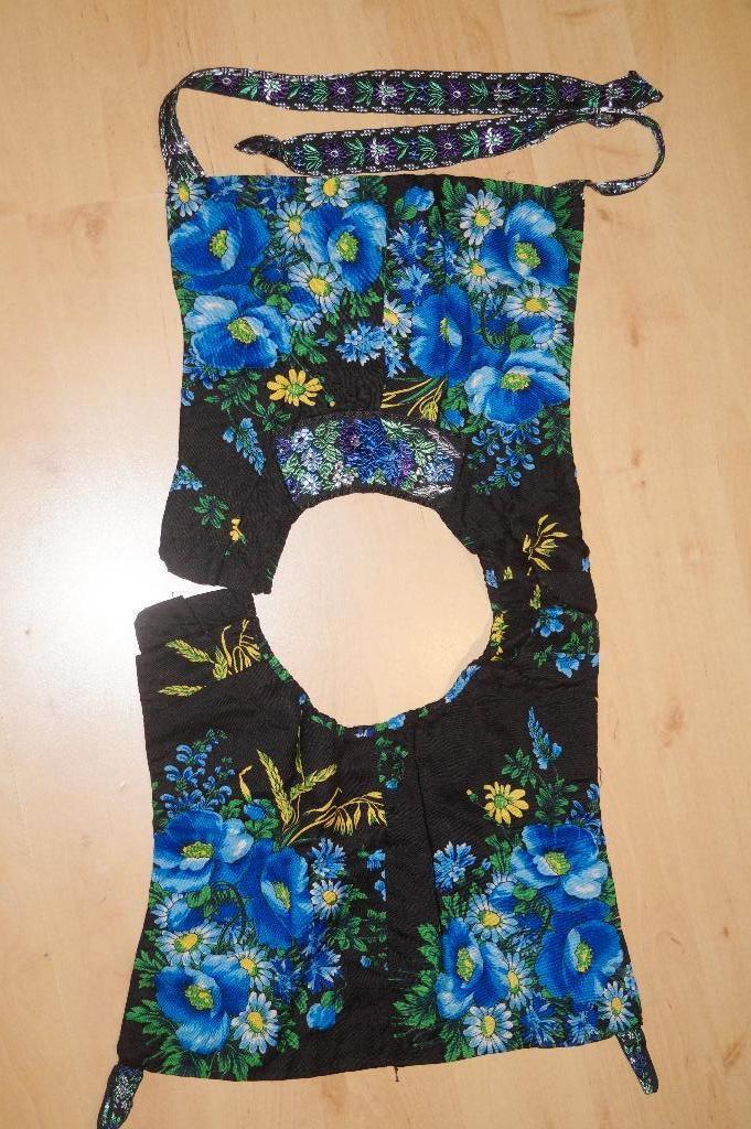 gebloemde wollen mousseline kraplap,Staphorster klederdracht, Antiek en Kunst, Antiek | Kleding en Accessoires, Ophalen of Verzenden