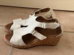 Clarks Unstructured sandalen sleenhak maat 41,5, Wit, Zo goed als nieuw, Clarks, Sandalen of Muiltjes