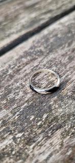 Bijzondere ring met 3 steentjes en Onyx van 925 zilver, 18 tot 19, Verzenden, Zo goed als nieuw, Dame of Heer