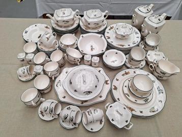 Engels servies Johnson Bros Brookshire beschikbaar voor biedingen