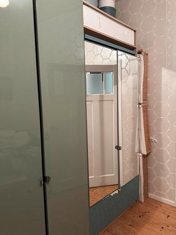 Pax kledingkast met spiegeldeuren beschikbaar voor biedingen