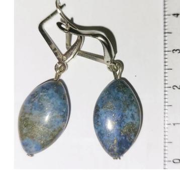 lapis lazuli azuurblauw parel Natuurlijke stenen Oorbellen beschikbaar voor biedingen