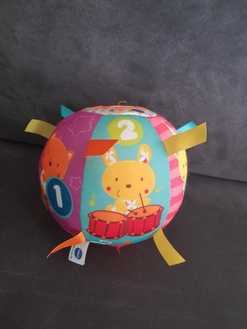 €5 Vtech knuffel speel en leer bal, Kinderen en Baby's, Speelgoed | Vtech, Zo goed als nieuw, 6 maanden tot 2 jaar, Ophalen
