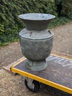 Grote antieke bronzen oosterse vaas   58 cm. €500., Ophalen