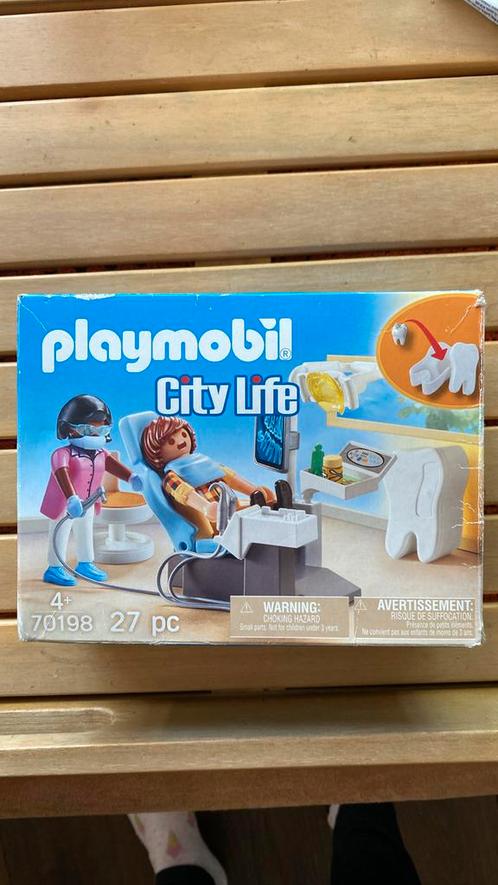 Playmobil city life 70198 compleet met boekje, Kinderen en Baby's, Speelgoed | Playmobil, Zo goed als nieuw, Complete set, Ophalen of Verzenden