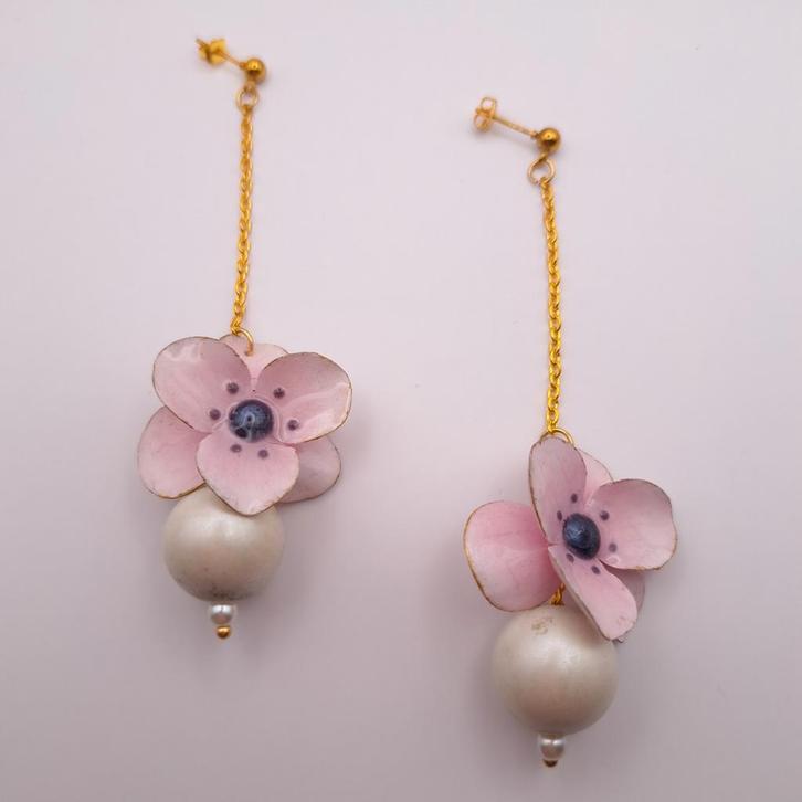 Vrolijke oorhangers, Sieraden, Tassen en Uiterlijk, Oorbellen, Nieuw, Hangers, Overige materialen, Roze, Ophalen