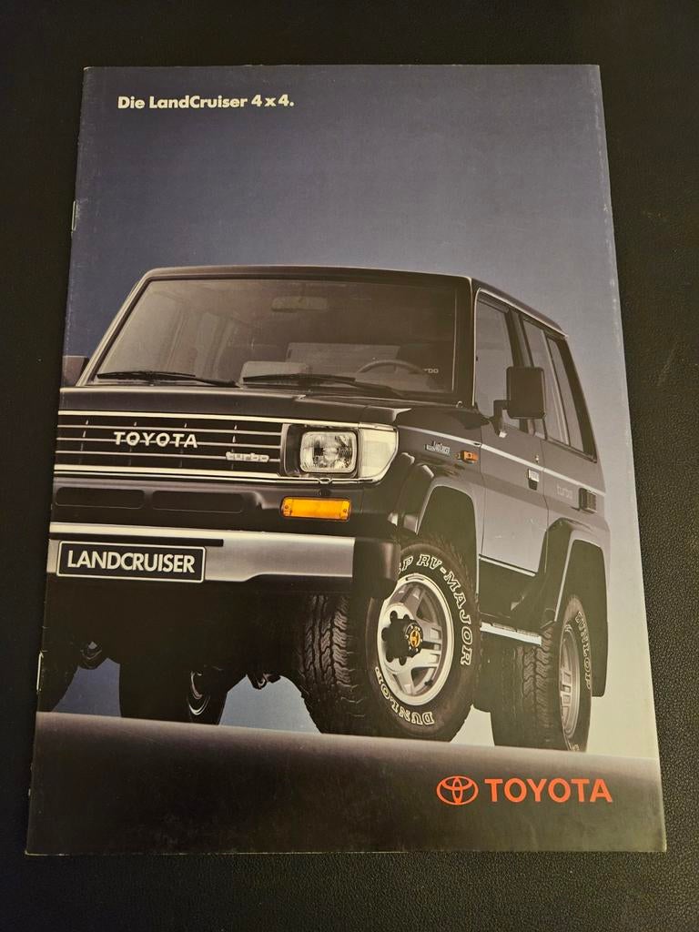 Brochure Toyota Landcruiser 4x4 1990, Ophalen of Verzenden, Zo goed als nieuw, Toyota