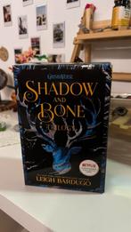 Shadow And Bone Trilogy Leigh Bardugo, Boeken, Fantasy, Ophalen of Verzenden, Zo goed als nieuw