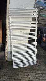 Witte radiator, Ophalen, 30 tot 80 cm, Gebruikt, Radiator