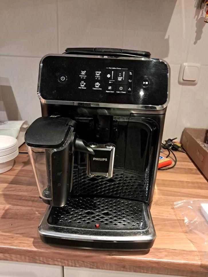 Philips 2200 LatteGo EP2231/40 Espressomachine, Witgoed en Apparatuur, Koffiezetapparaten, Espresso apparaat, Ophalen of Verzenden