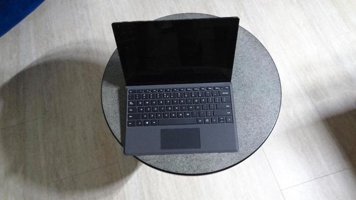 tablet Microsoft Surface Pro 6 12inch, Computers en Software, Android Tablets, Gebruikt, 12 inch, 256 GB, Usb-aansluiting, Ophalen