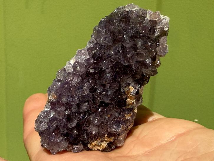 Amethist cluster uit Uruguay mineralen, Verzamelen, Mineralen en Fossielen, Mineraal, Ophalen of Verzenden