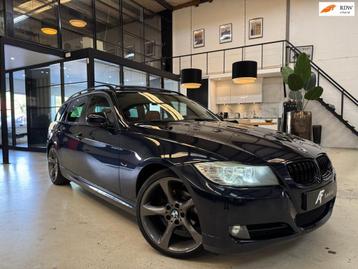 BMW 3-serie Touring 318i Panoramadak Parkeersensoren Cruise  beschikbaar voor biedingen