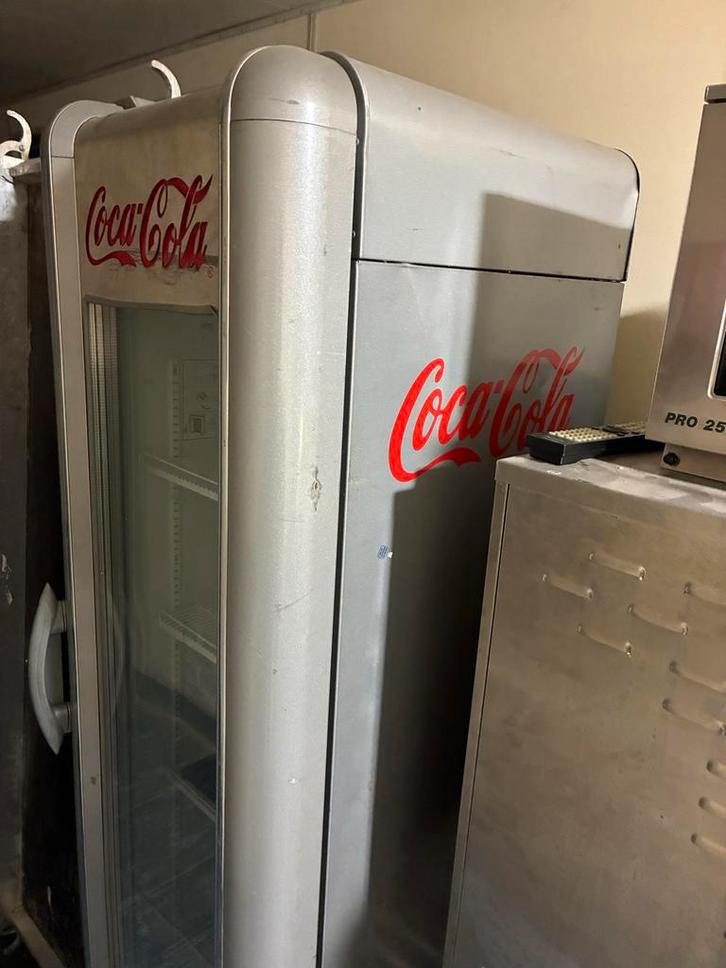 Coca-Cola Koelkast - retro, Witgoed en Apparatuur, Koelkasten en IJskasten, Gebruikt, Zonder vriesvak, Minder dan 75 liter, 160 cm of meer
