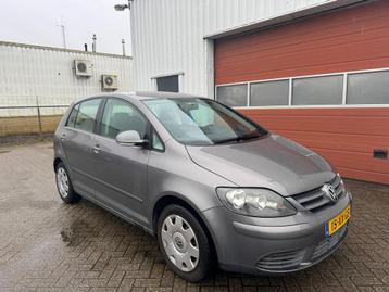 Volkswagen Golf Plus 1.6 FSI Optive 3 beschikbaar voor biedingen