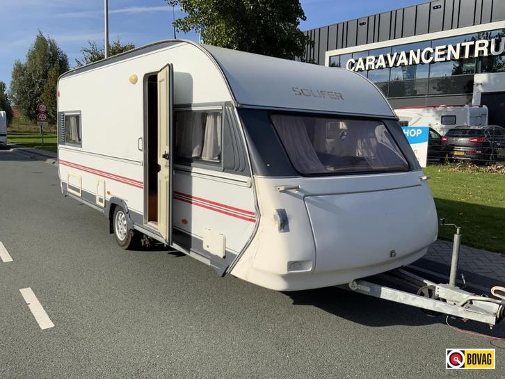 Solifer Artic 560, Caravans en Kamperen, Caravans, Bedrijf, tot en met 4, 1000 - 1250 kg, Rondzit, Solifer, 2 aparte bedden, Overige typen