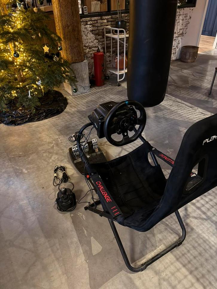 Complete Logitech g923 setup., Spelcomputers en Games, Spelcomputers | Sony PlayStation Consoles | Accessoires, Zo goed als nieuw