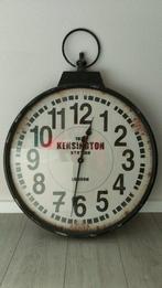 Stoere klok Kensington station, Huis en Inrichting, Woonaccessoires | Klokken, Zo goed als nieuw, Ophalen