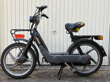 Vespa Ciao met kenteken beschikbaar voor biedingen
