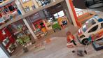 6657 ziekenhuis met inrichting en 2 sets, Kinderen en Baby's, Speelgoed | Playmobil, Ophalen of Verzenden, Zo goed als nieuw, Complete set