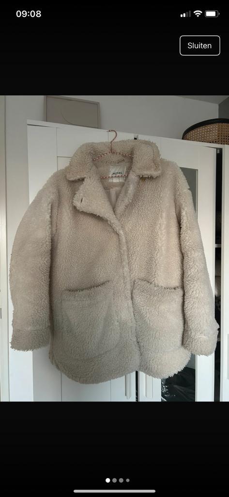 Cremekleurige teddy jas van Monki maat XXS, Kleding | Dames, Jassen | Winter, Gedragen, Maat 34 (XS) of kleiner, Beige, Ophalen of Verzenden