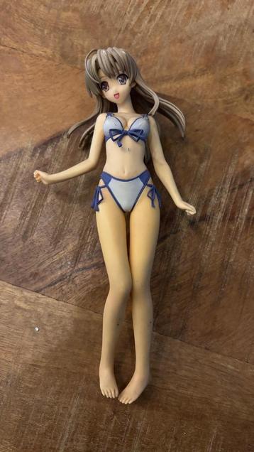Anime figurine meisje in bikini beschikbaar voor biedingen