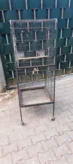 Vogelkooi staand, Ophalen, Gebruikt, Metaal, Vogelkooi
