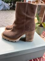 Laarsen suede- brand new- size 37, Ophalen of Verzenden, Nieuw