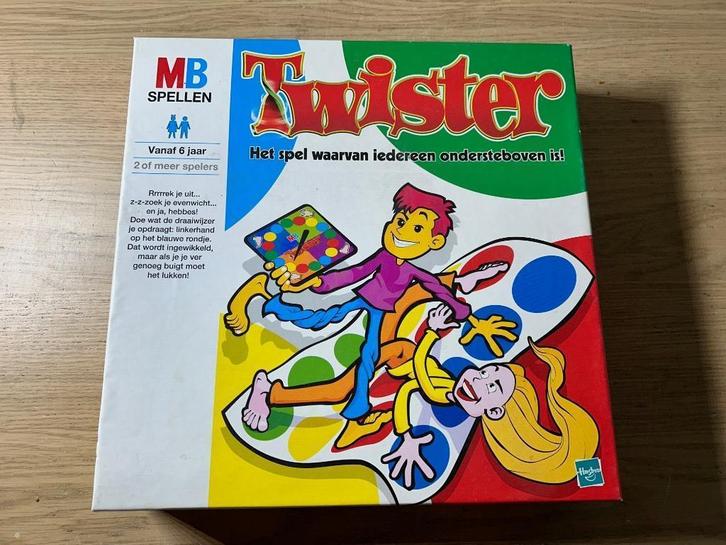 Twister MB (3), Hobby en Vrije tijd, Gezelschapsspellen | Bordspellen, Gebruikt, Ophalen of Verzenden