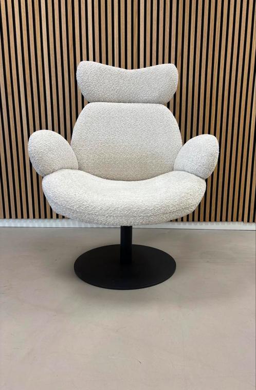 Kick draaifauteuil Lev crème, Huis en Inrichting, Fauteuils, Nieuw, Stof, 50 tot 75 cm, Minder dan 75 cm, Ophalen of Verzenden