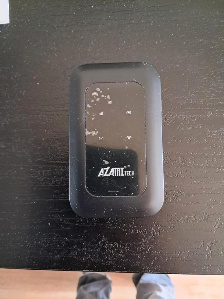 Azami Tech Mobiele WiFi Router, Telecommunicatie, Mobiele telefoons | Overige merken, Gebruikt, Zonder abonnement, Zonder simlock
