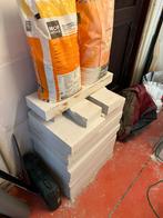2 zakken cellen betonlijm en 9 blokken, Doe-het-zelf en Verbouw, Ophalen, Zo goed als nieuw