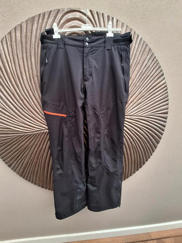 Zeer mooie skibroek Falcon, maat XL, Kleding | Dames, Wintersportkleding, Zo goed als nieuw, Broek, Maat 42/44 (L), Ophalen of Verzenden