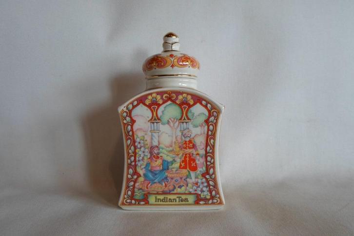 DE Indian Tea Theebus Porselein, Antiek en Kunst, Antiek | Porselein, Ophalen of Verzenden