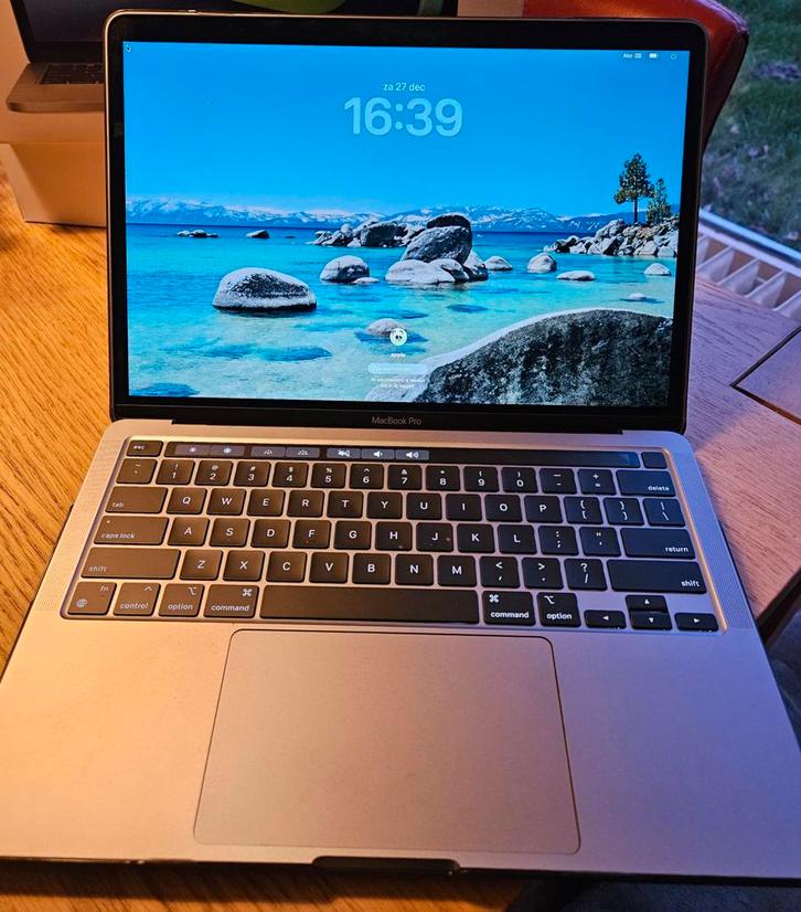 MacBook Pro 13" M1 2020 - Nieuwstaat, 5 Laadcycli, Computers en Software, Apple Macbooks, Zo goed als nieuw, MacBook Pro, 13 inch